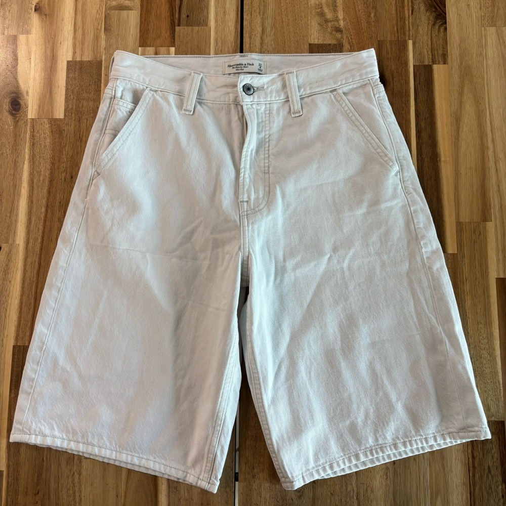 A&F The Slouchy‎ Shorts